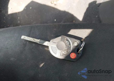 2016 Ford Focus S из США, поврежденный, VIN 1FADP3E2XGL242513